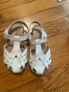 Cat & Jack White Woven T-Strap Girls' Sandals